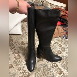 In The Style black boots, 10